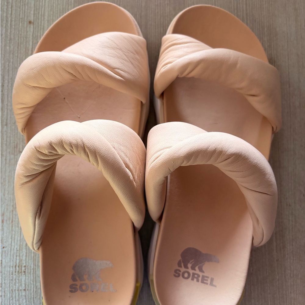 Sorel Women's Light Pink Twist Sandals